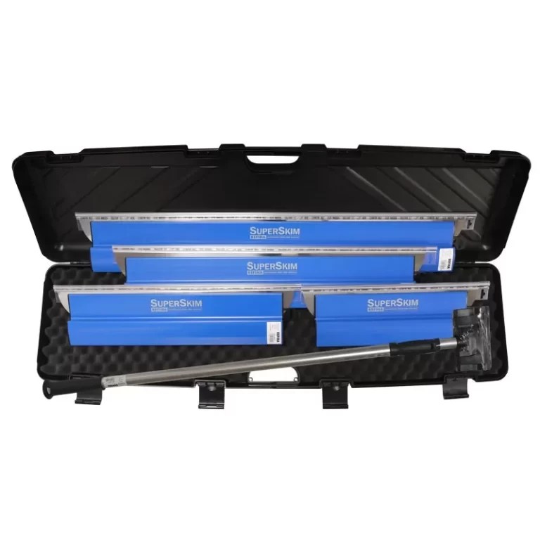 Why Plasterers Use Skimming Spatulas & When To Use Them Refina Blog