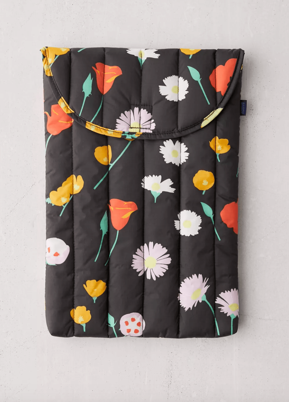 Baggu + BAGGU Puffy 16” Laptop Sleeve