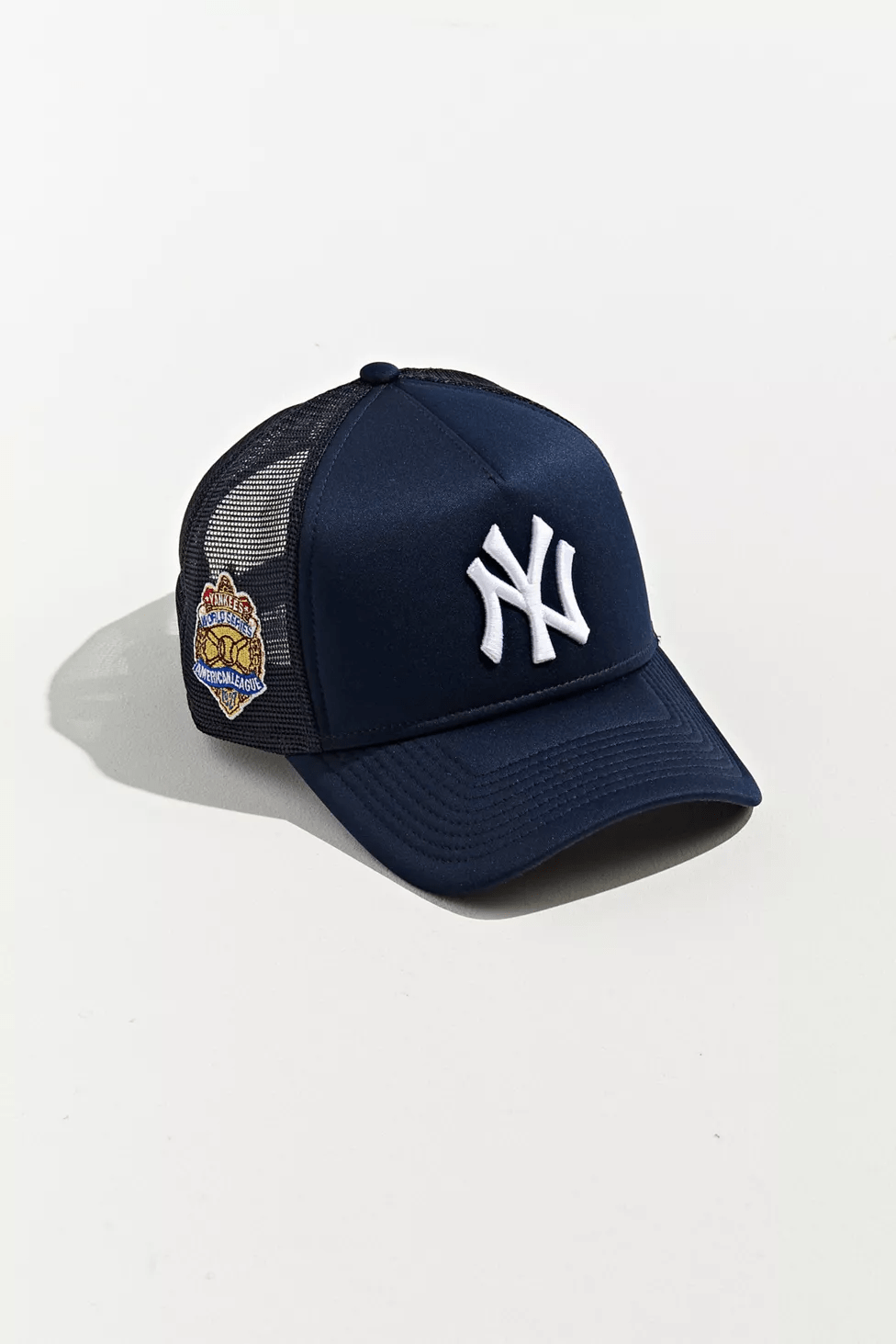 New Era + New York Yankees Trucker Hat