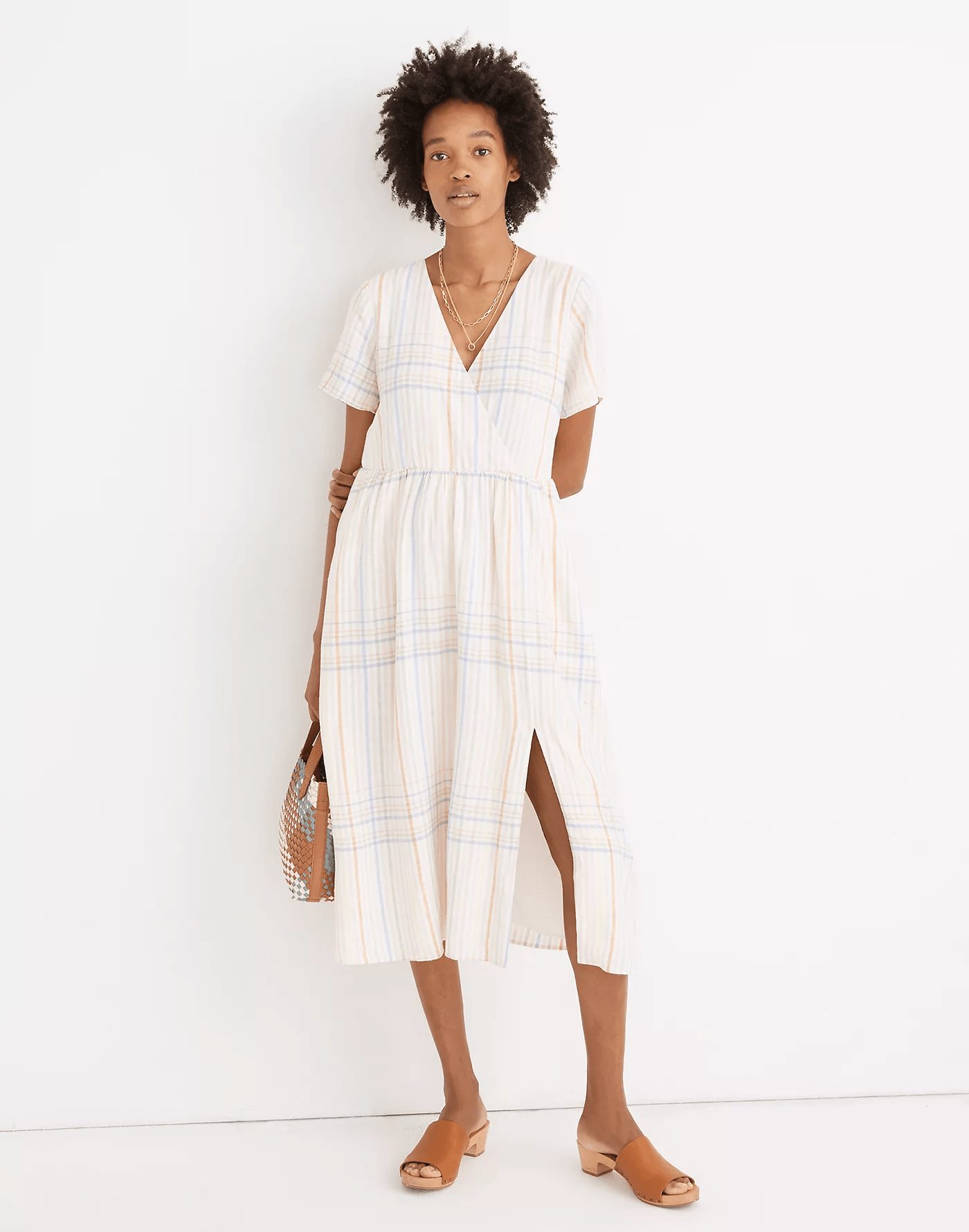 The Best Linen Dresses To Keep You Cool All Summer