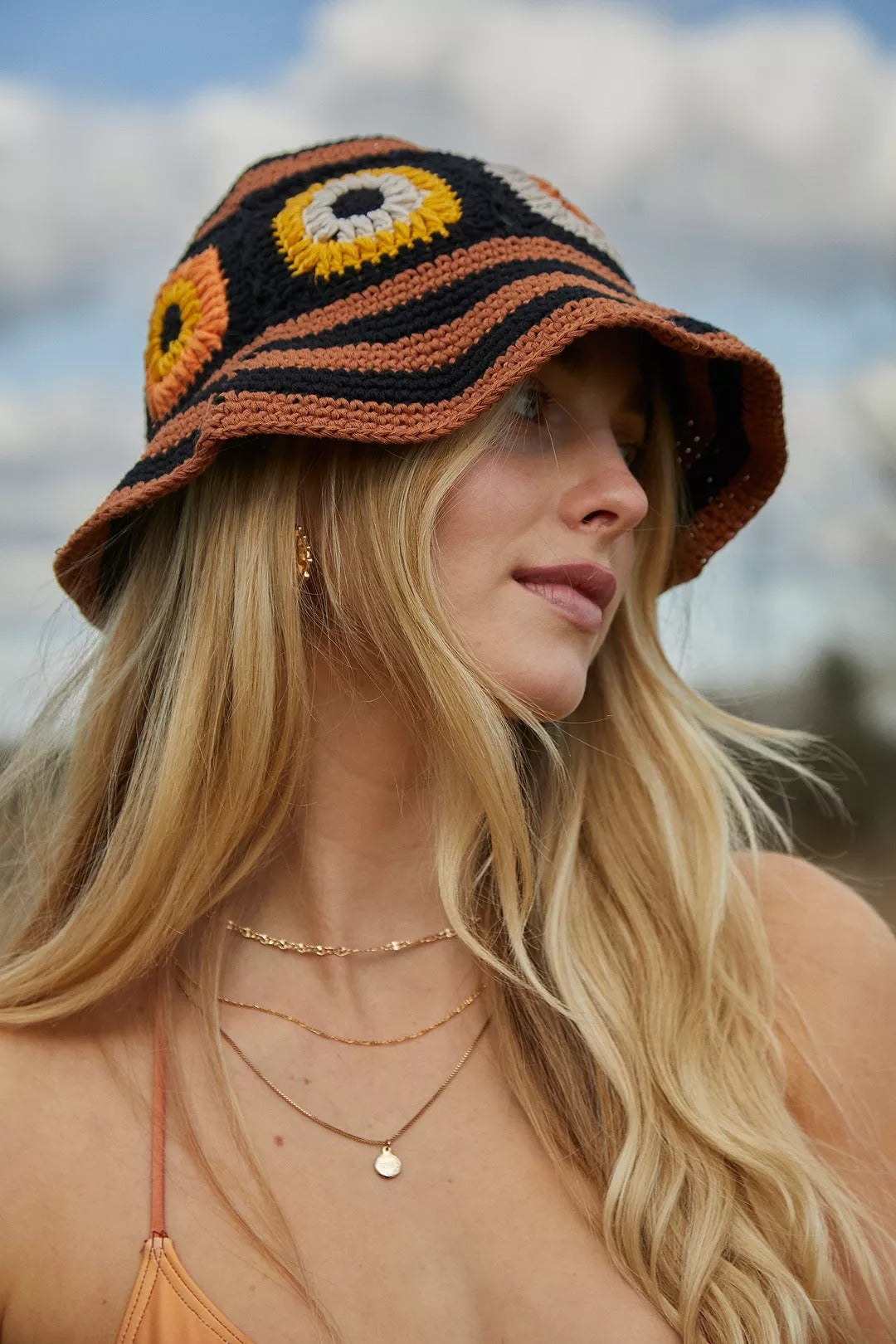 Urban Outfitters + UO Wavy Knit Bucket Hat