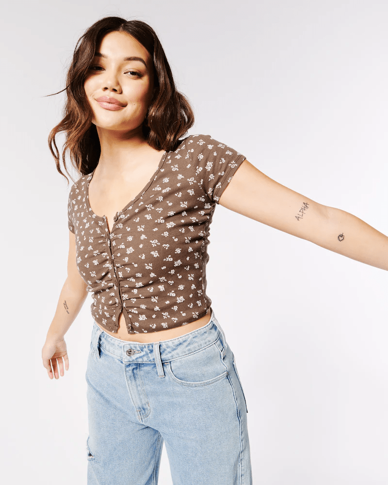 Hollister + Cinch VNeck TShirt