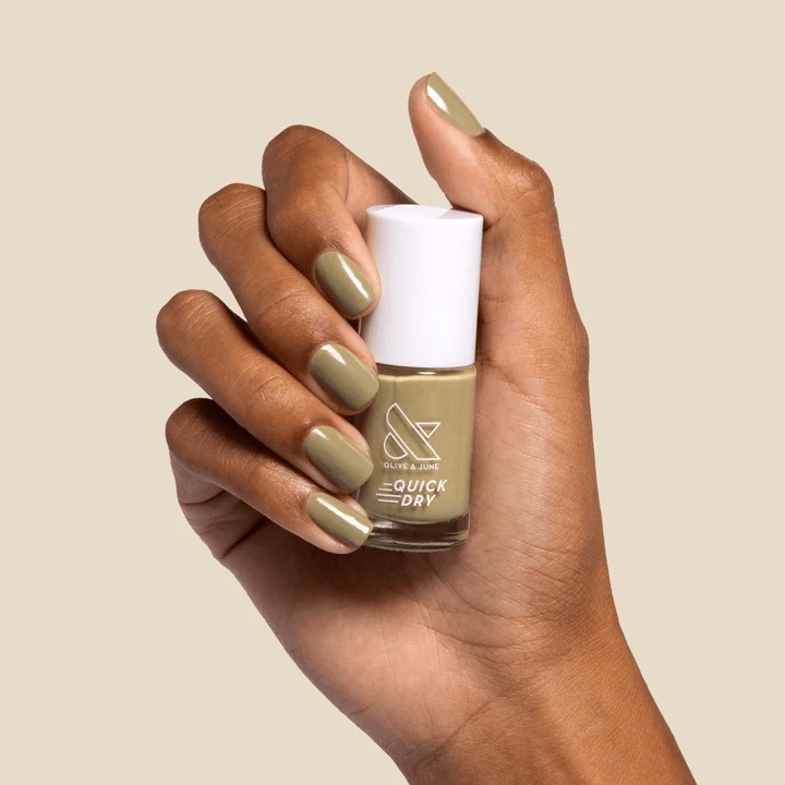 Olive & June Quick Dry Nail Polish Review 2022