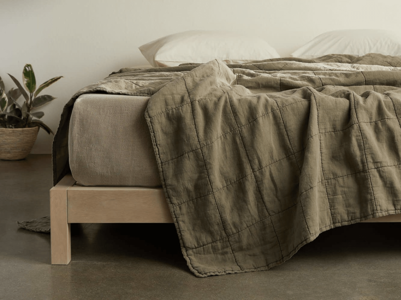 Parachute + Linen Box Quilt