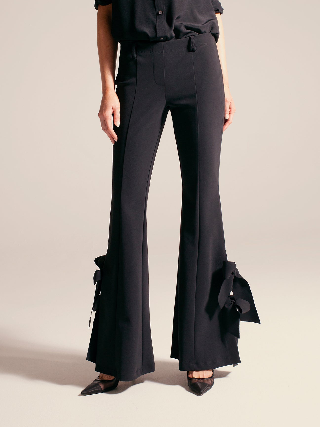 Paire + FARRAH Flare with Bows / 34″ Inseam