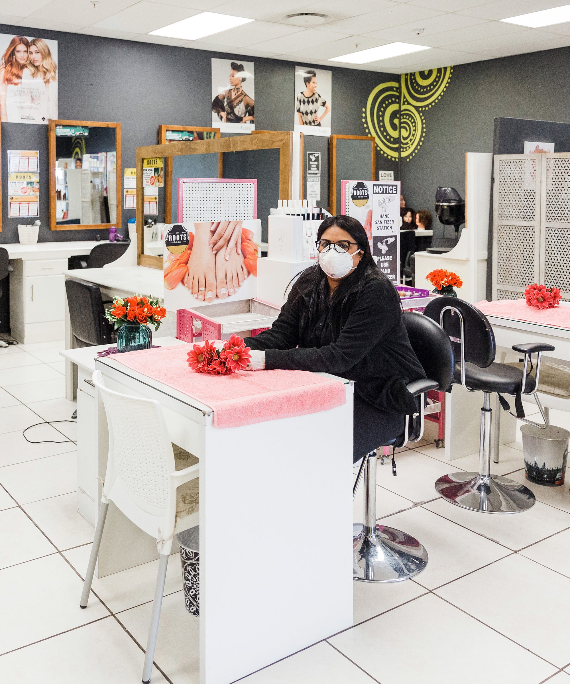 6+ Open Nails Salons Near Me Article xsweaz