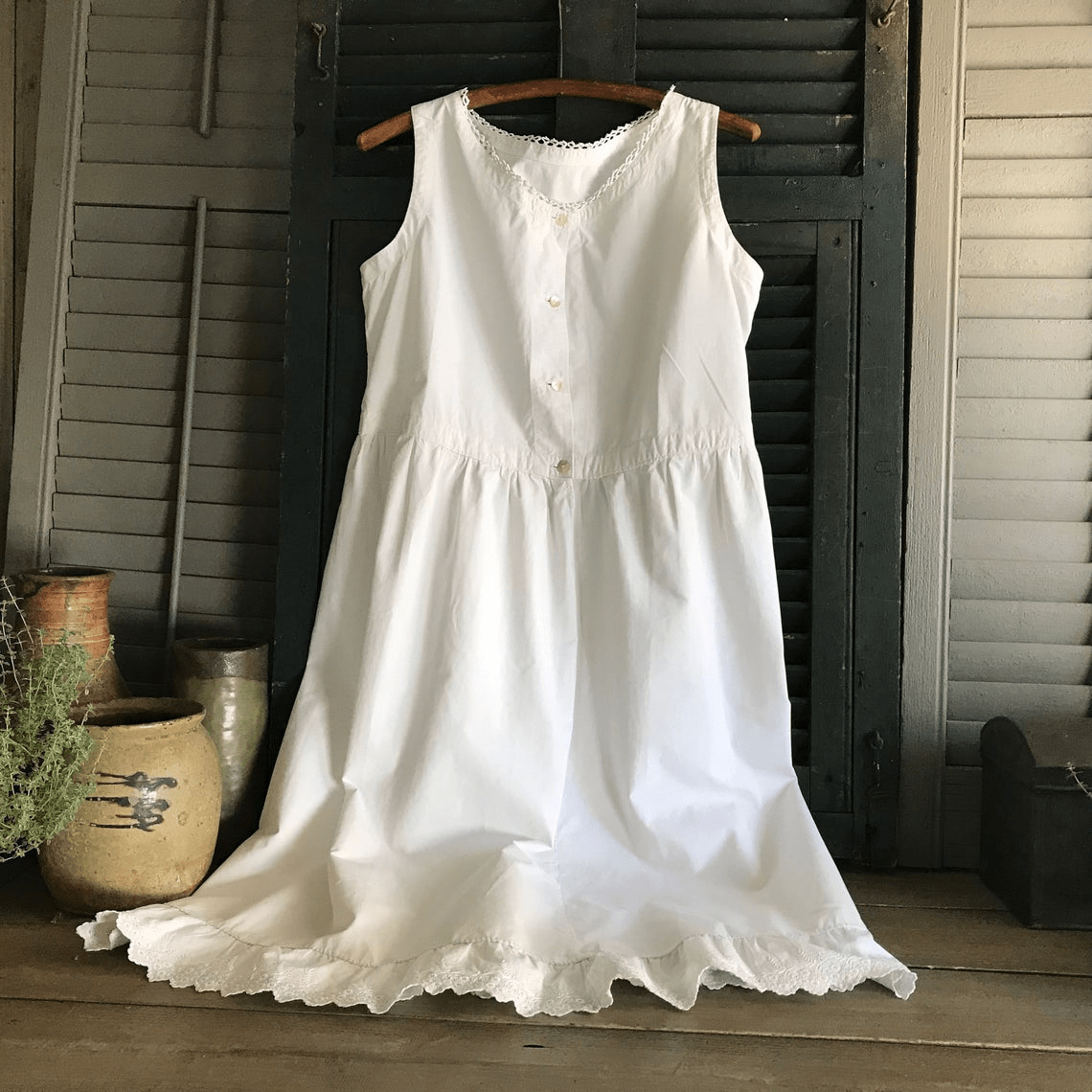 JansVintageStuff + French Linen Chemise De Jour