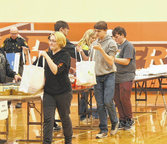 NT FFA packs ‘Bags of Hope’ for area families The Register Herald