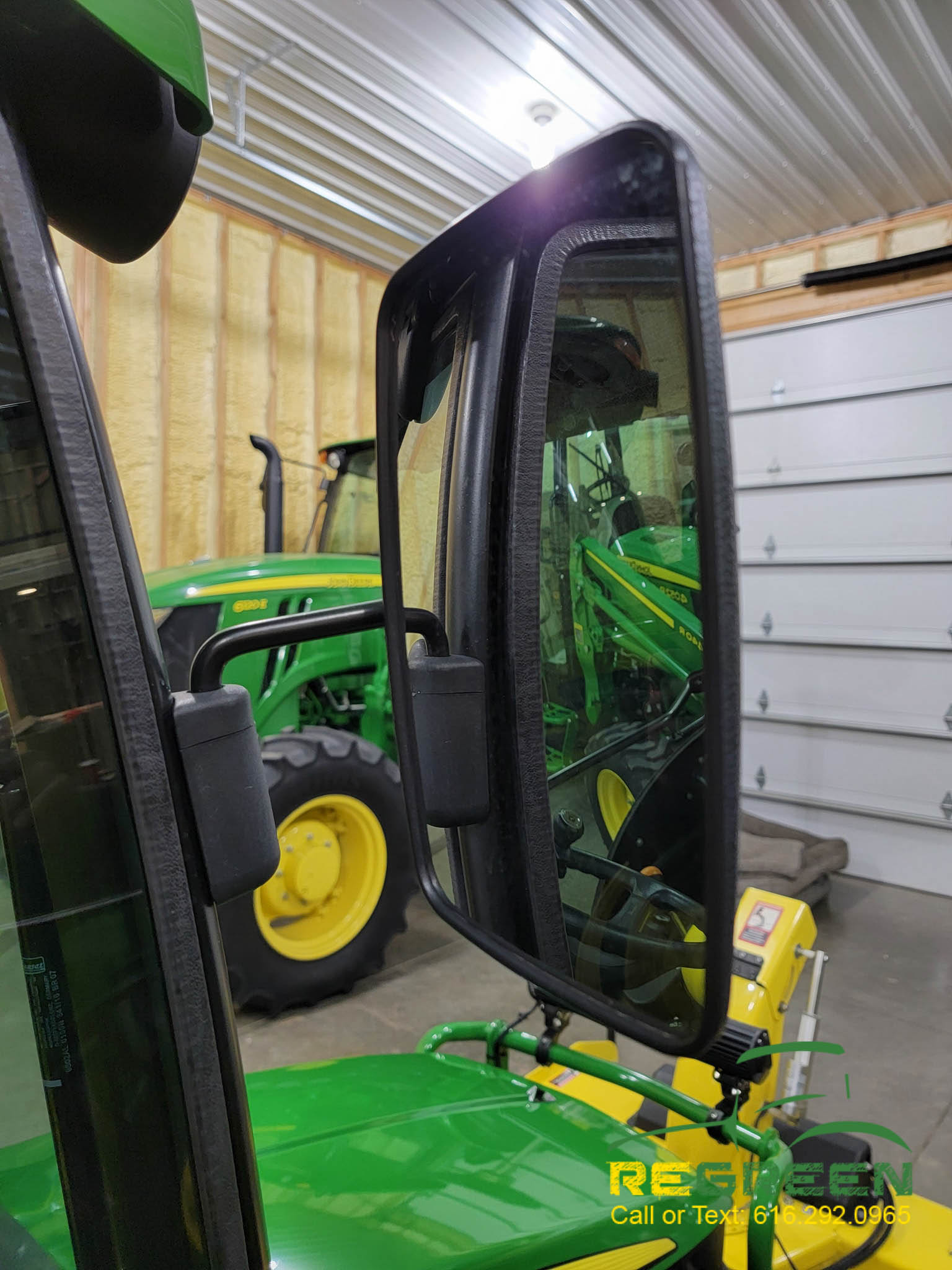 LIKE NEW LOW HOUR John Deere 1025R Sub Compact Tractor, Loader, Mower