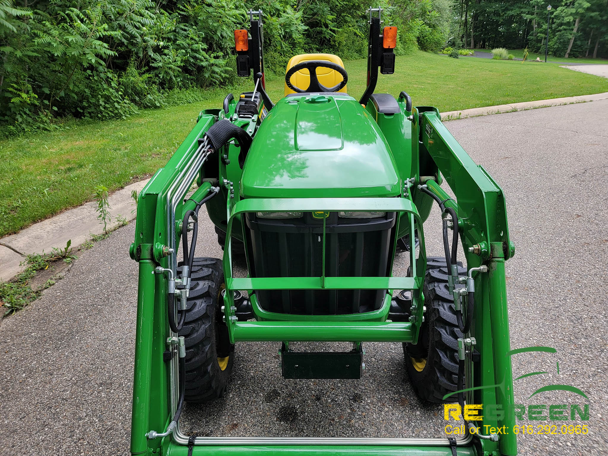 SOLD! LIKE NEW LOW HOUR 2017 John Deere 3025E 25hp Compact Tractor