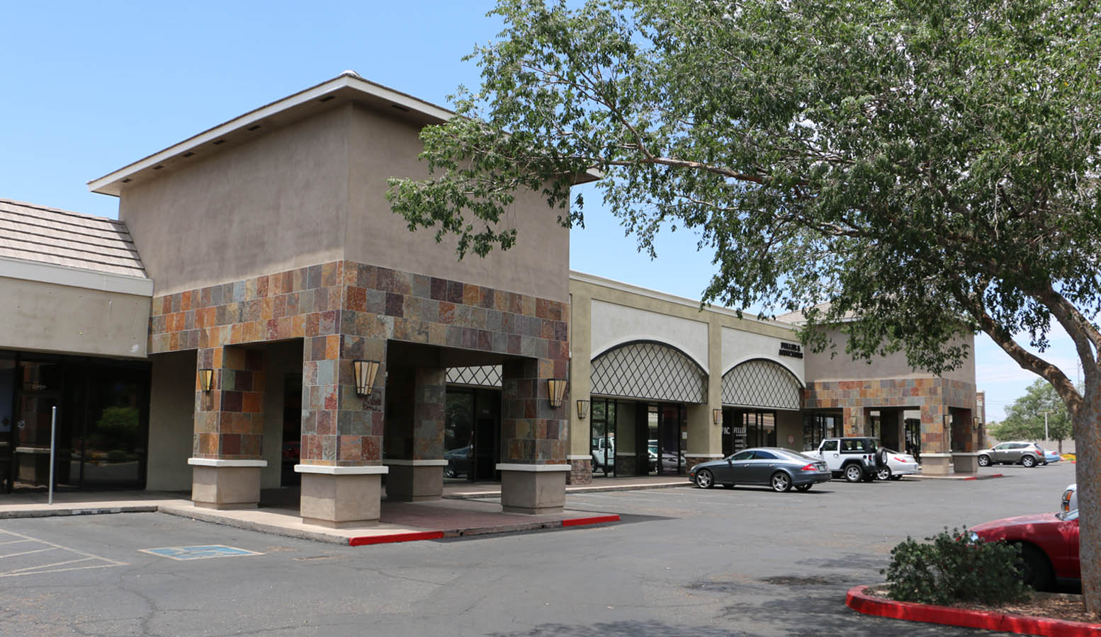 Mark Rein Rein & Grossoehme Commercial Real Estate Shopping Center