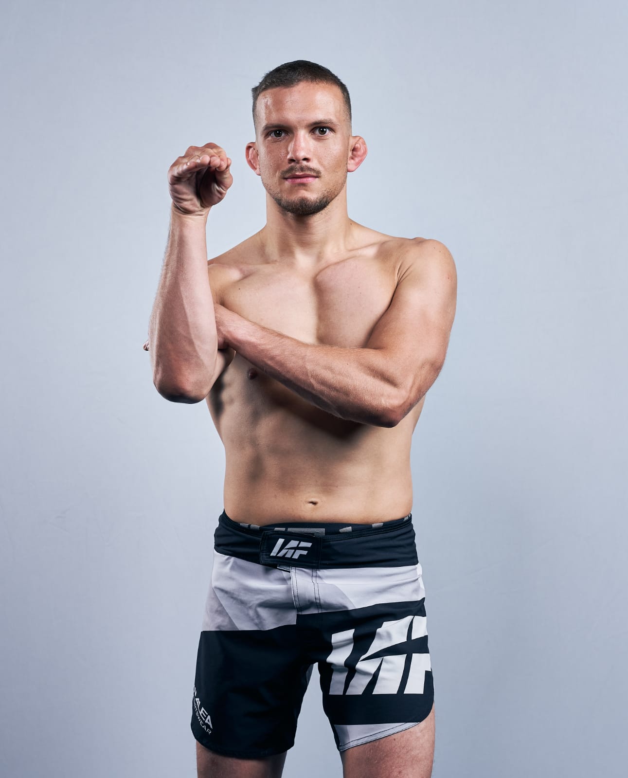 Michal Nepraš Reinders MMA