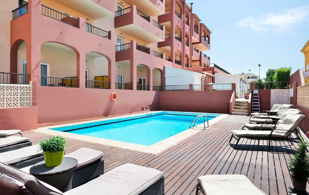 1 Woche Mallorca im 3* Hotel inkl. Halbpension, Flug und Transfer ab