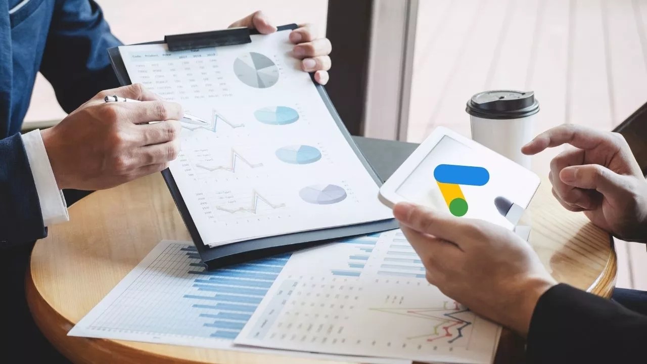 How to a Google Ads Specialist Guide)