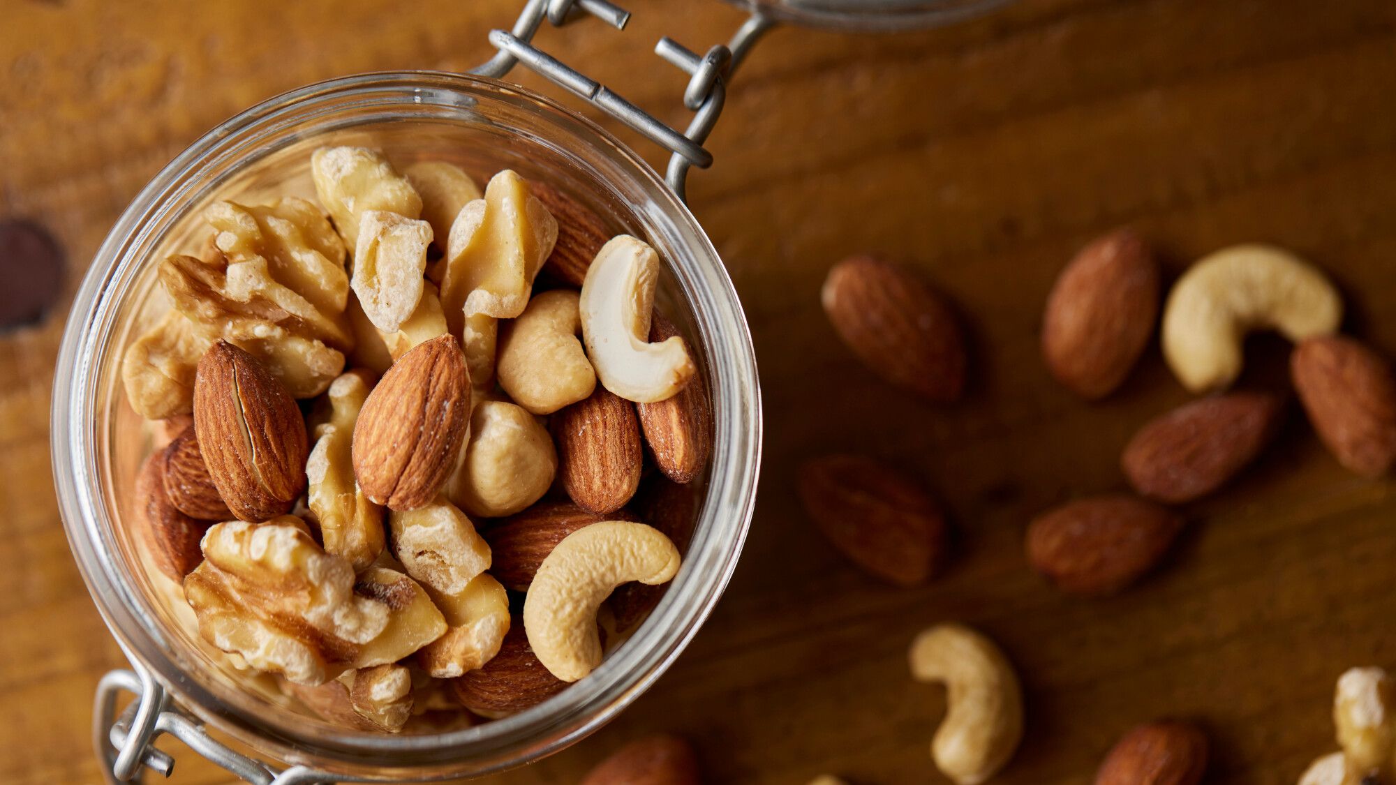 How to properly consume nuts, allies of our health and the environment?