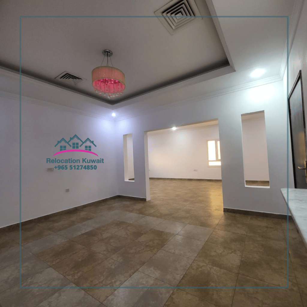 Huge 3bed with 2 living rooms with amenities for rent in Kuwait