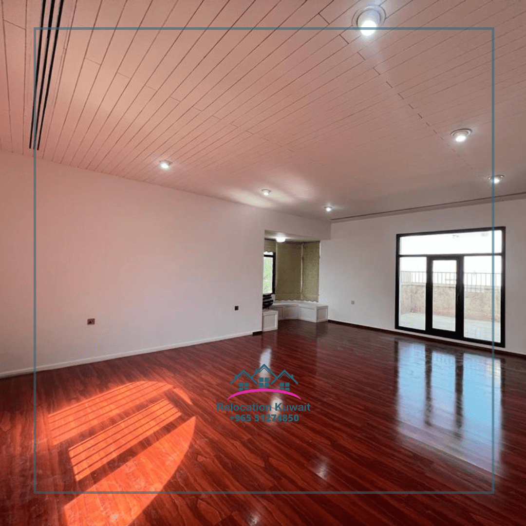 Massive 8 Bedrooms villa with a private pool preferably for embassies