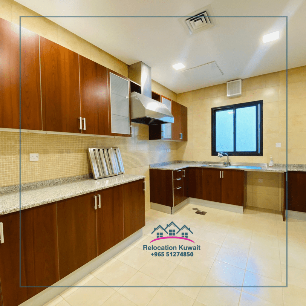 3bed apartment with balcony for rent in Mishrif, Kuwait. Relocation