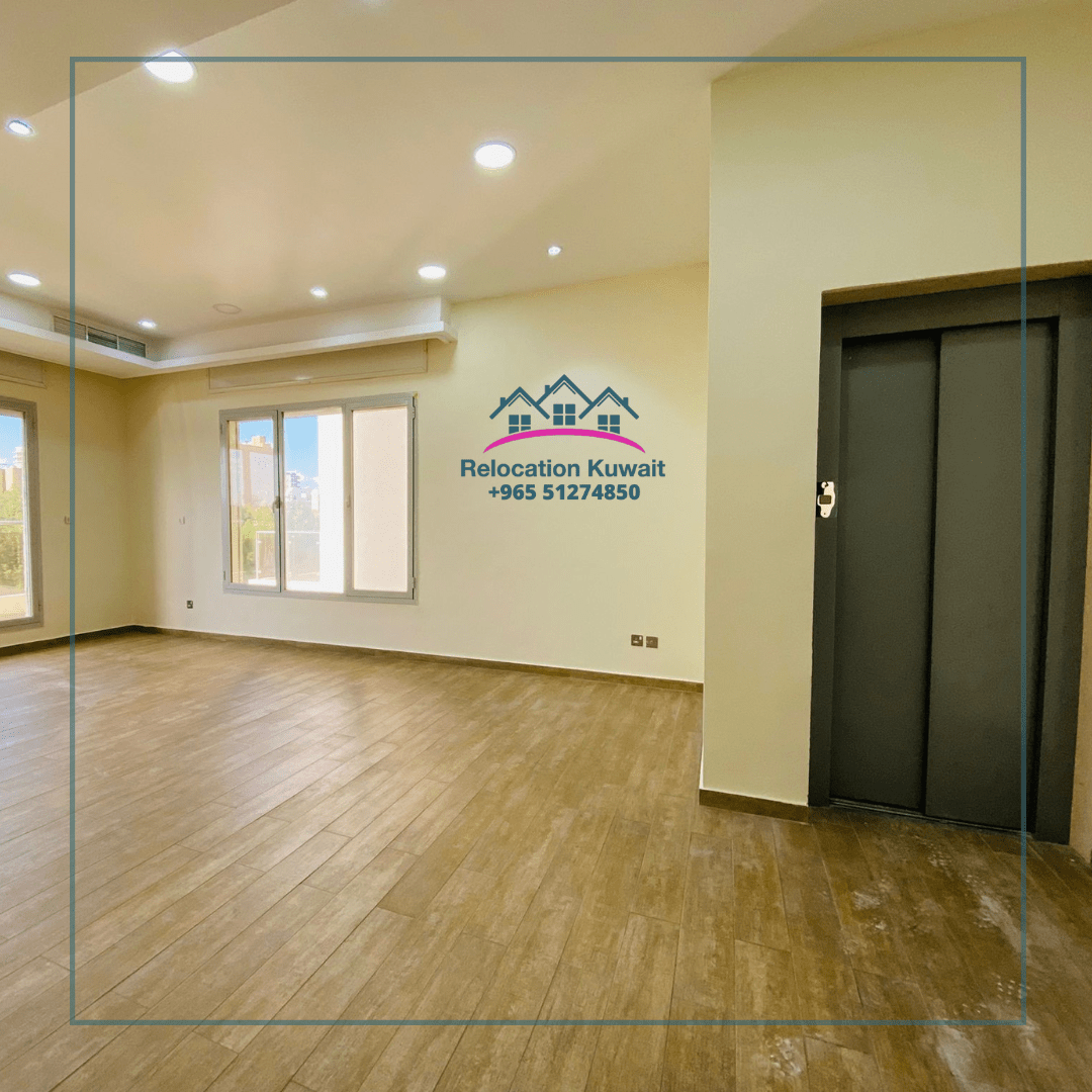 3 floor, 5bed villa for rent with swimming pool in Masayel, kuwait