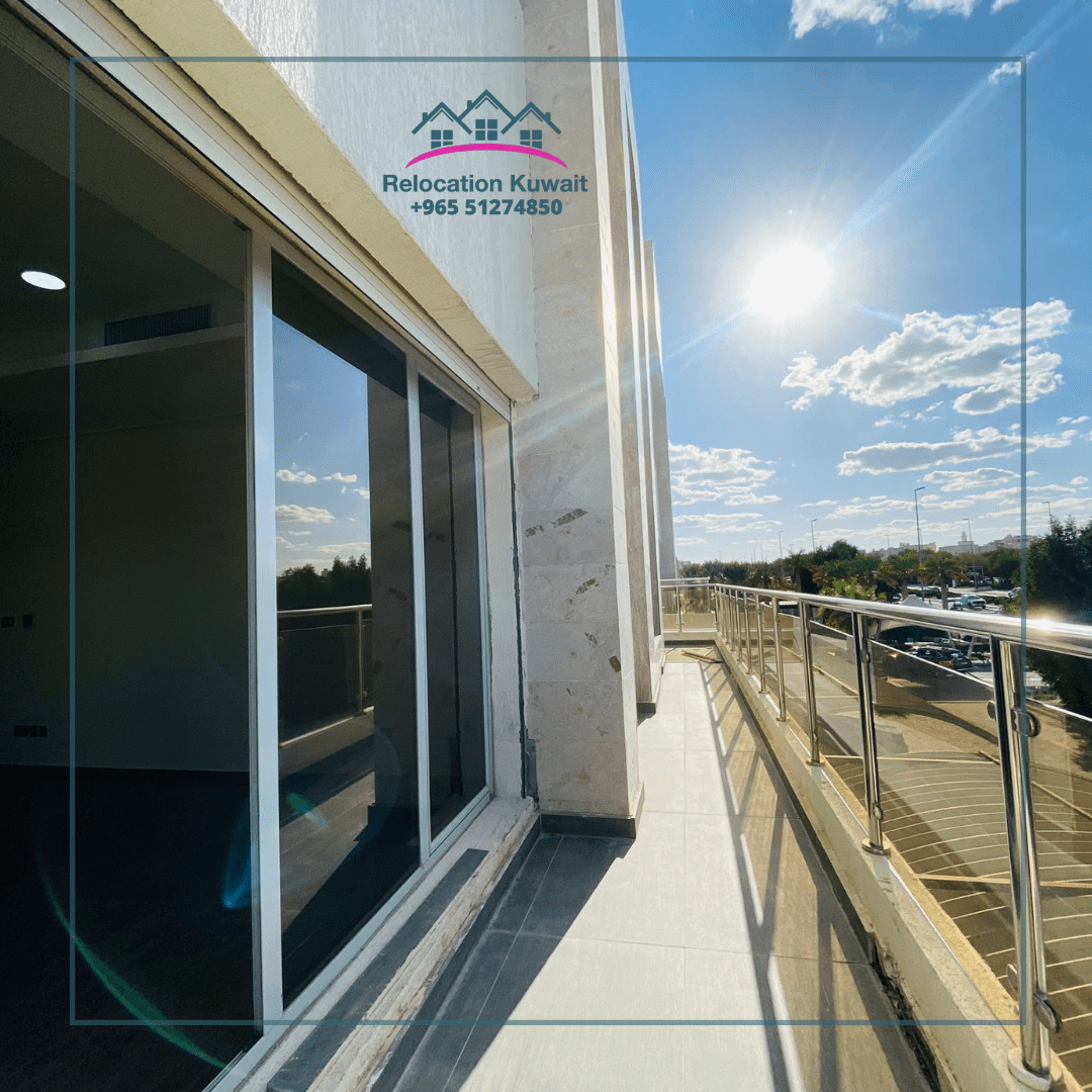 3 floor, 5bed villa for rent with swimming pool in Masayel, kuwait