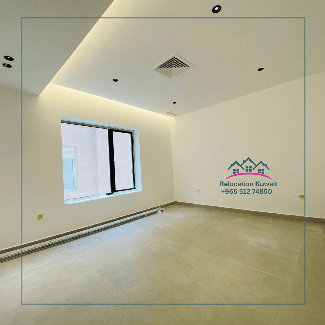 4 bedroom floor with balcony for rent in Egaila, kuwait Relocation