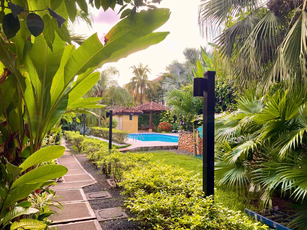 Los Sueños 1 Dreamy Tamarindo Town Villa Remax Ocean Surf & Sun