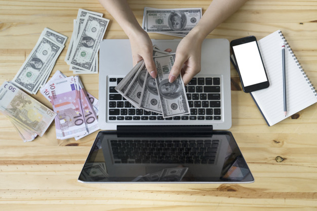 Western Union ou Transferwise? Veja o comparativo