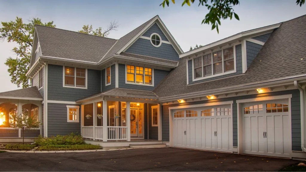 How Does Wood Siding Compare to James Hardie Siding? Remodeling Concepts