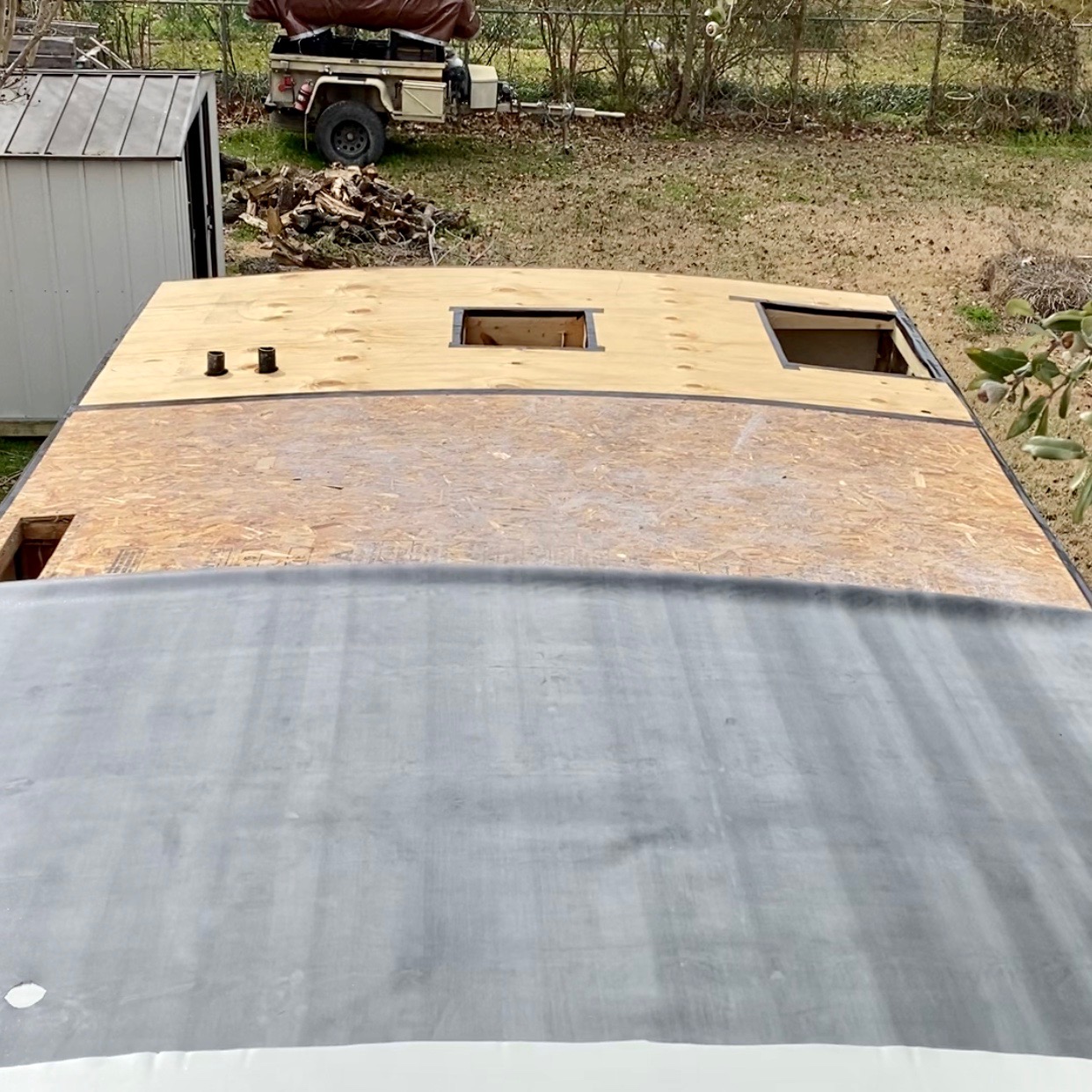 How to install an EPDM rubber roof on a Camper or RV (A Helpful Guide