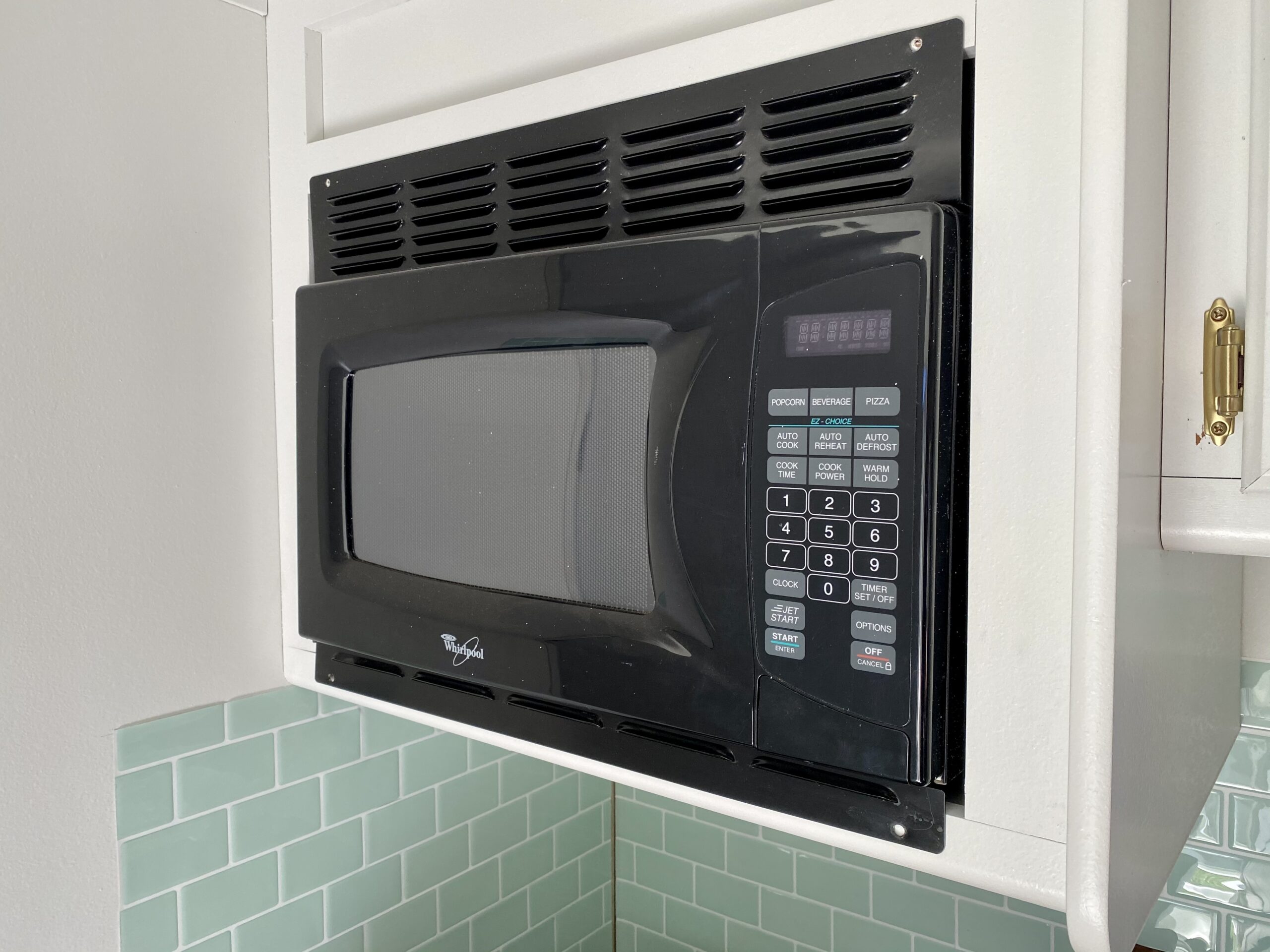 RV Microwave vs. Regular Microwave What’s the Difference? Remodel