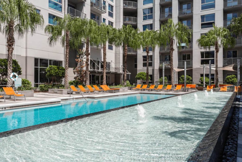10 Incredible Apartment Pools in Orlando Rent. Blog