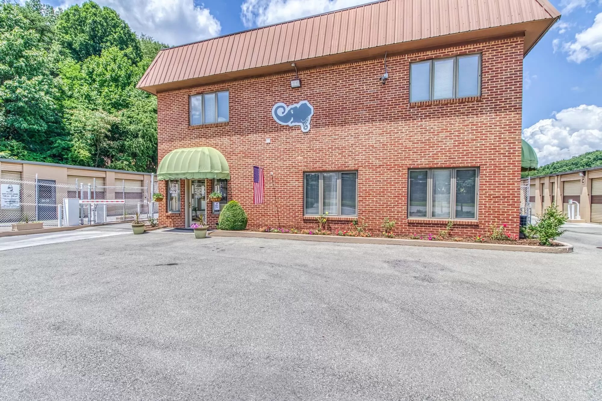 Rent the Best Self Storage in Roanoke, VA RentaSpace