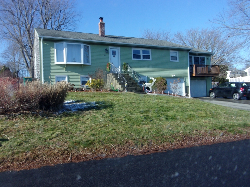 Portsmouth, Rhode Island 02840