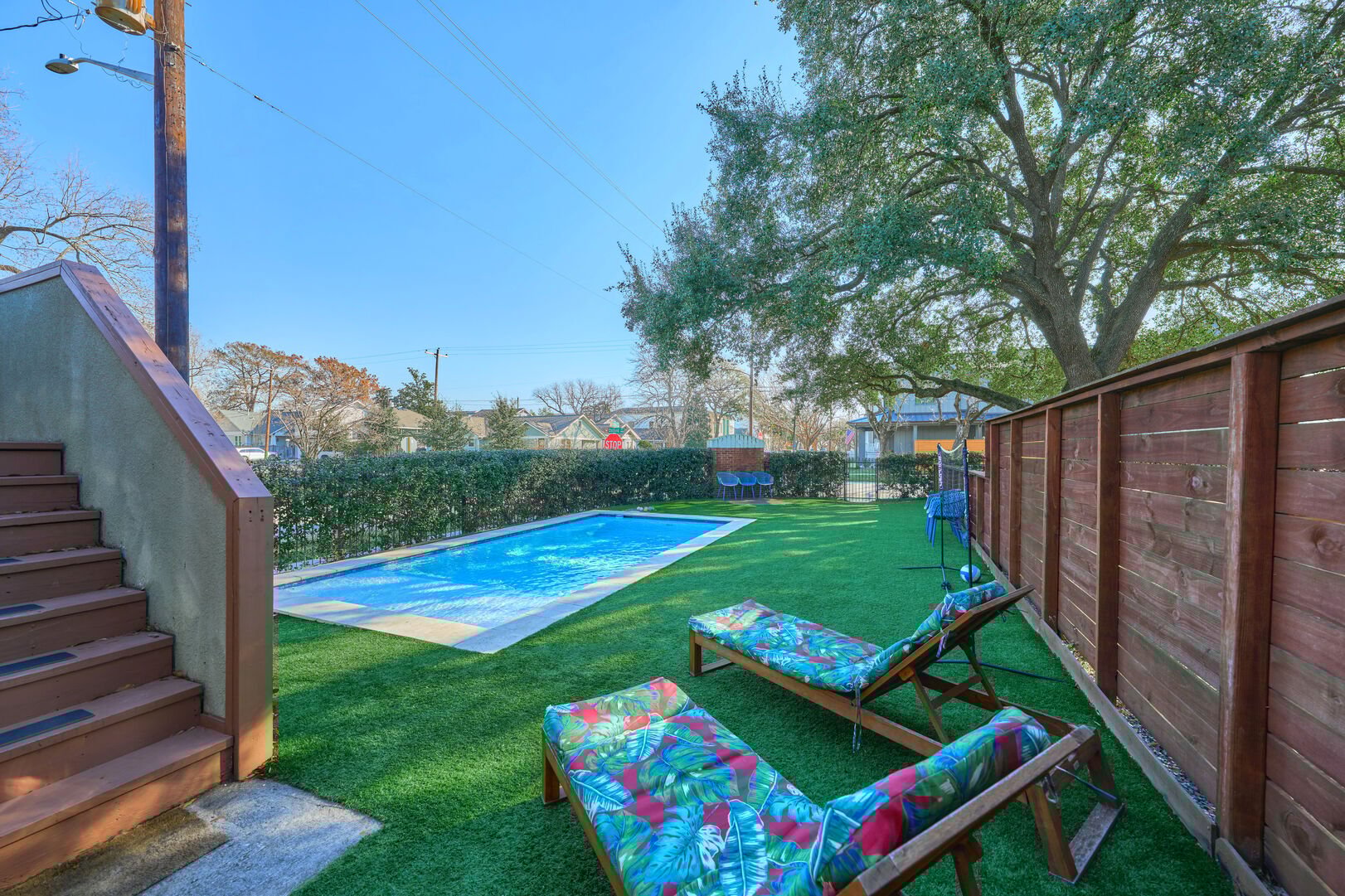 Airbnb Rentals in Houston Texas with Pools