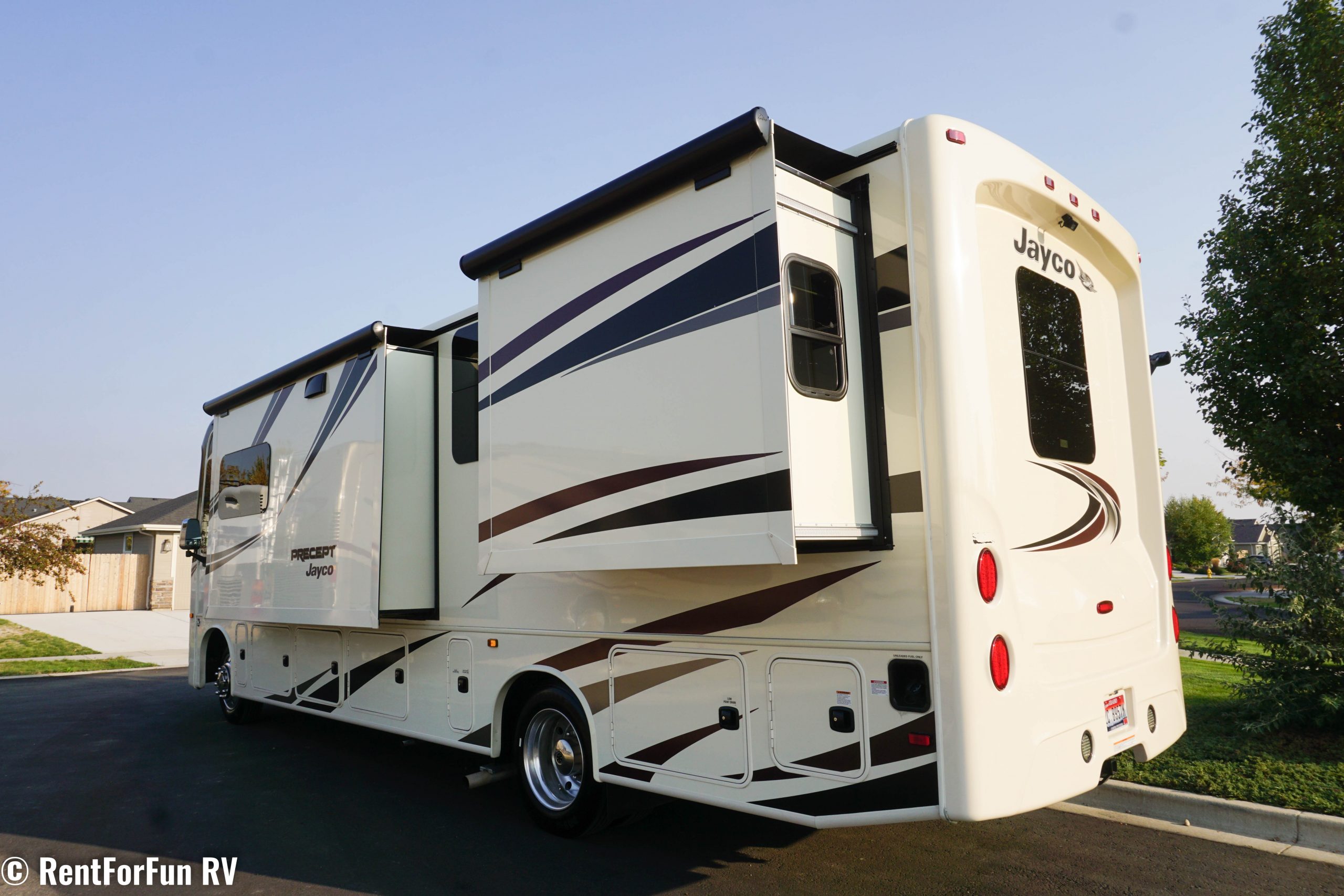 31PreceptRVRental3