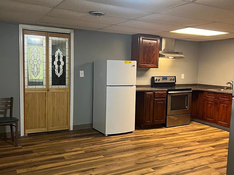 1118 Carla Joe Drive SW Lilburn, GA 30047 Renting Fast