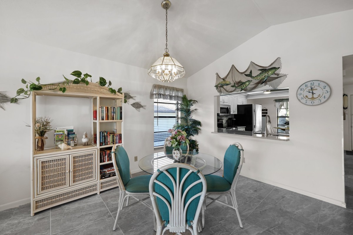 Windwood at Pine Woods Naples, FL Rent Naples