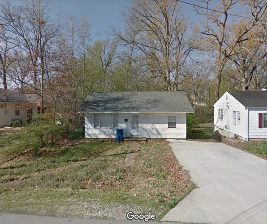 910 Kendall, Poplar Bluff, MO West Properties
