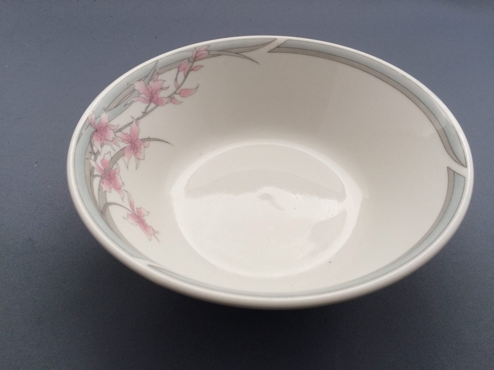 Royal Doulton Mayfair Fresh Flowers 6,3/8″ Cereal Bowl Replace Your Plates