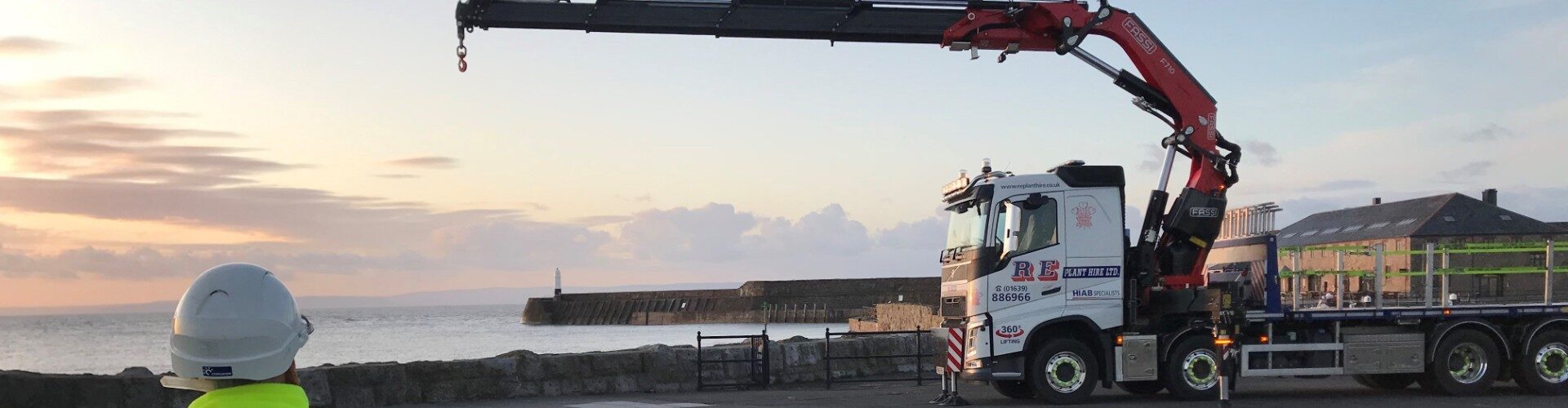 South Wales HIAB and Telehandler Specialists RE Plant Hire