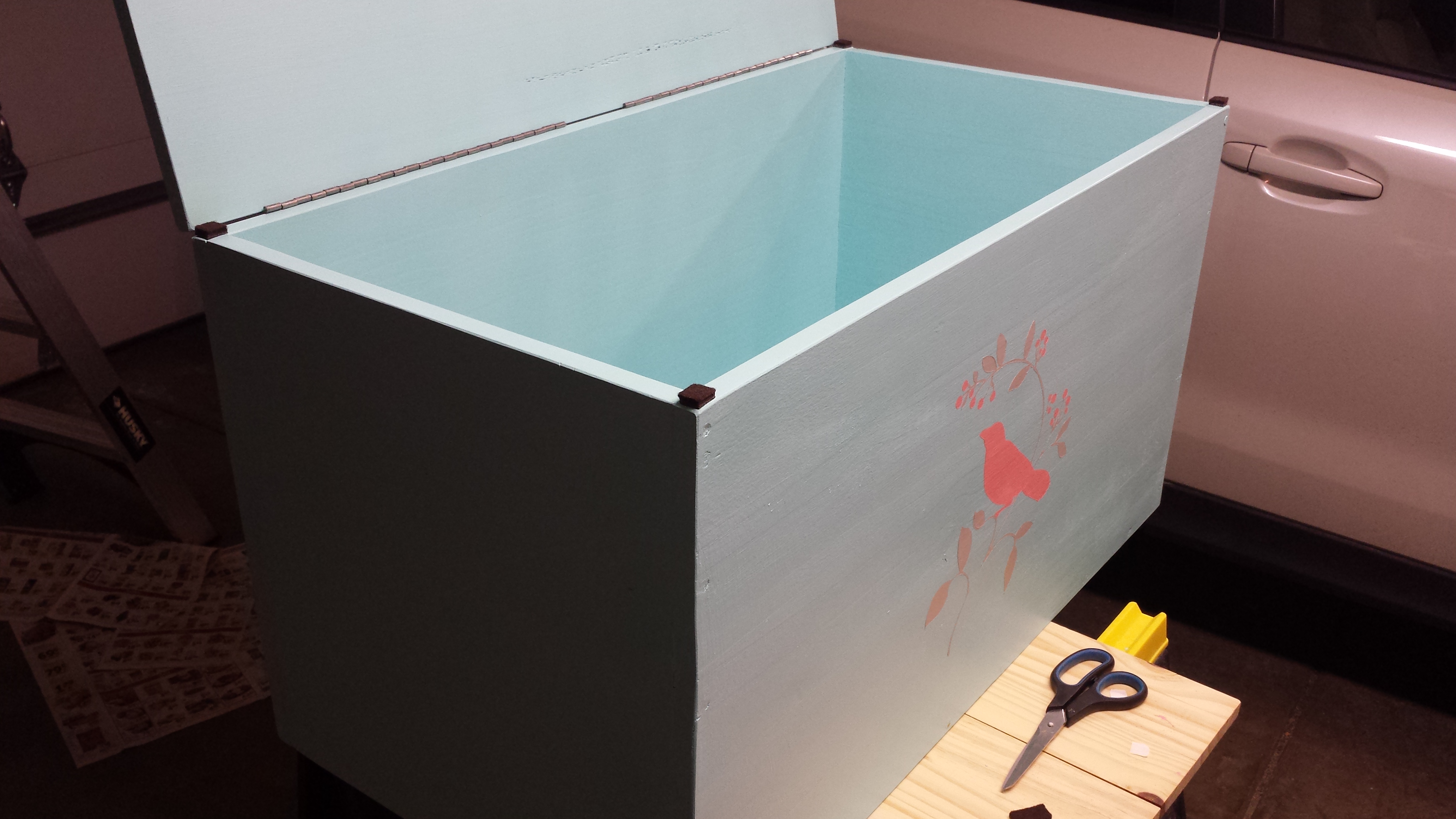 How to Build a Toy Box Representing Dads
