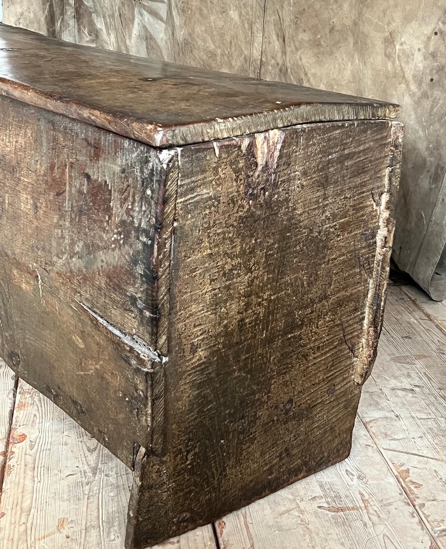 16Thc Oak Plank Chest Repton & Co