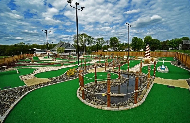 How to Decorate Your Mini Golf Course » Residence Style