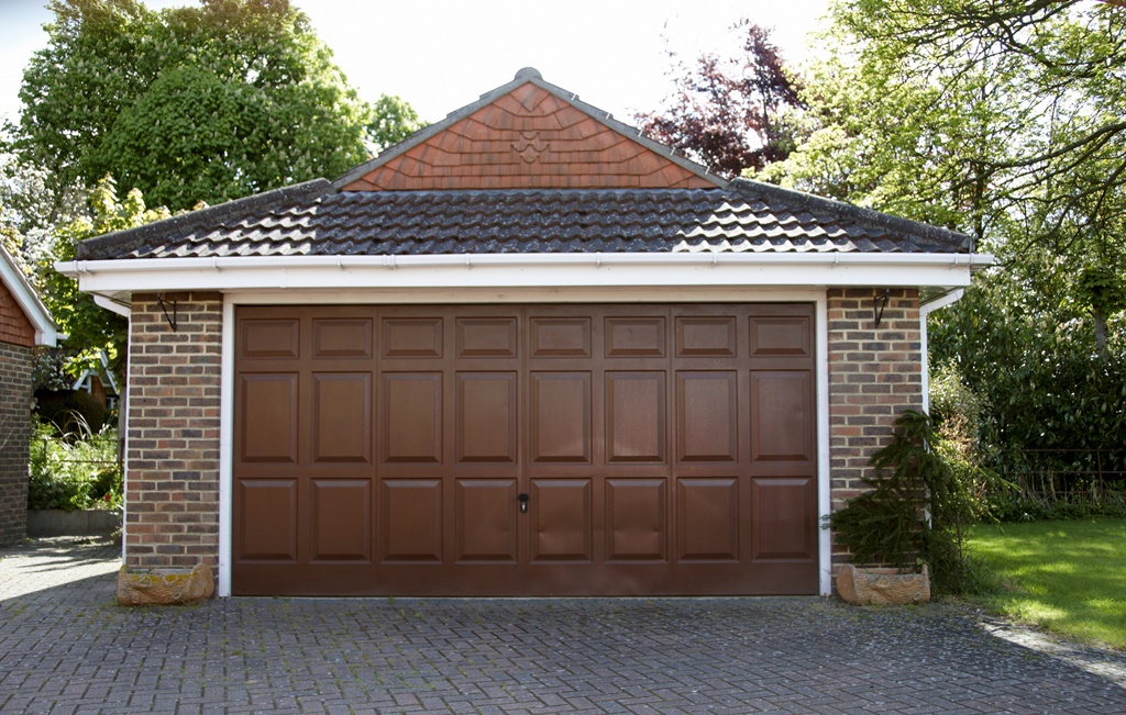 Benefits Of Having A Separate Garage Area on Your Property » Residence