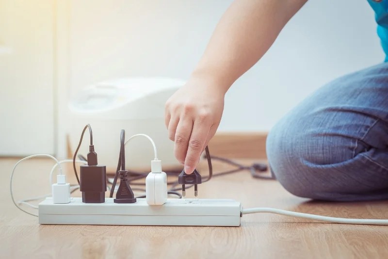 12 Household Problems That Should Only Be Done By Professionals