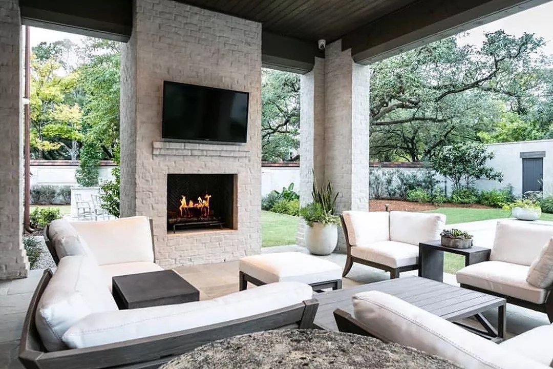 5 Tips For Designing Your Outdoor Living and Entertainment Space