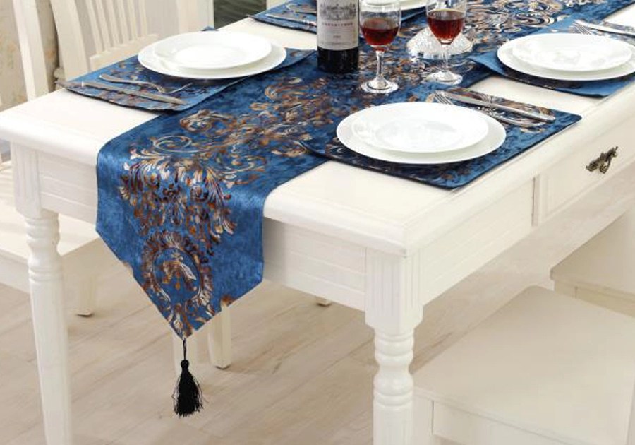 6 Ideas to Create Your Own Unique Designs for Table Runners » Residence