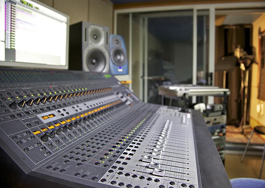 London’s finest Recording Studios Resident Studios