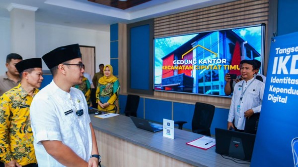 kantor kecamatan ciptim