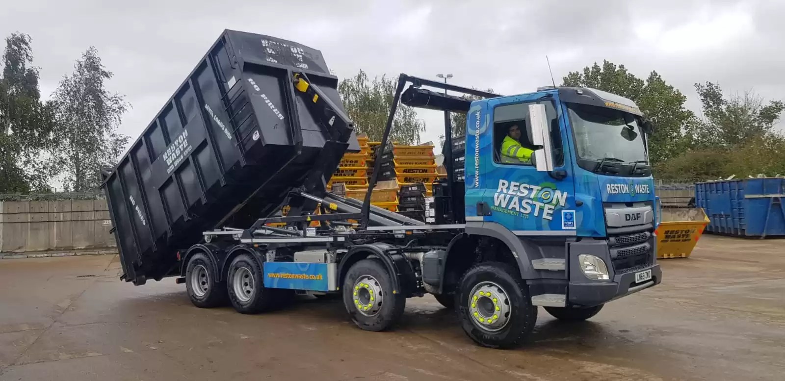 Roll On Roll Off Skips Guide Reston Waste